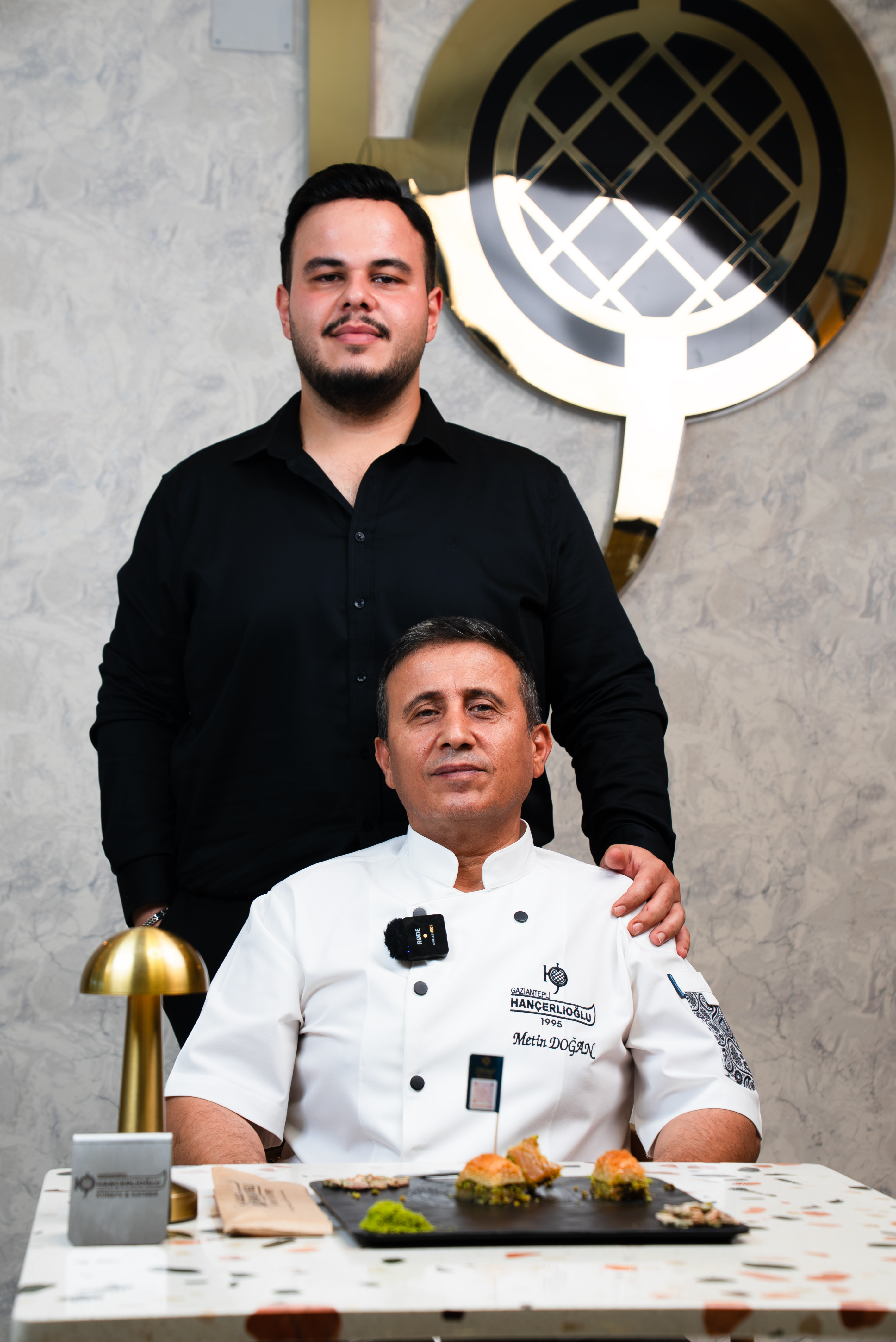 2025’de Erdemoğlu Bulvarı’ndaki atölyede baklava tepsi